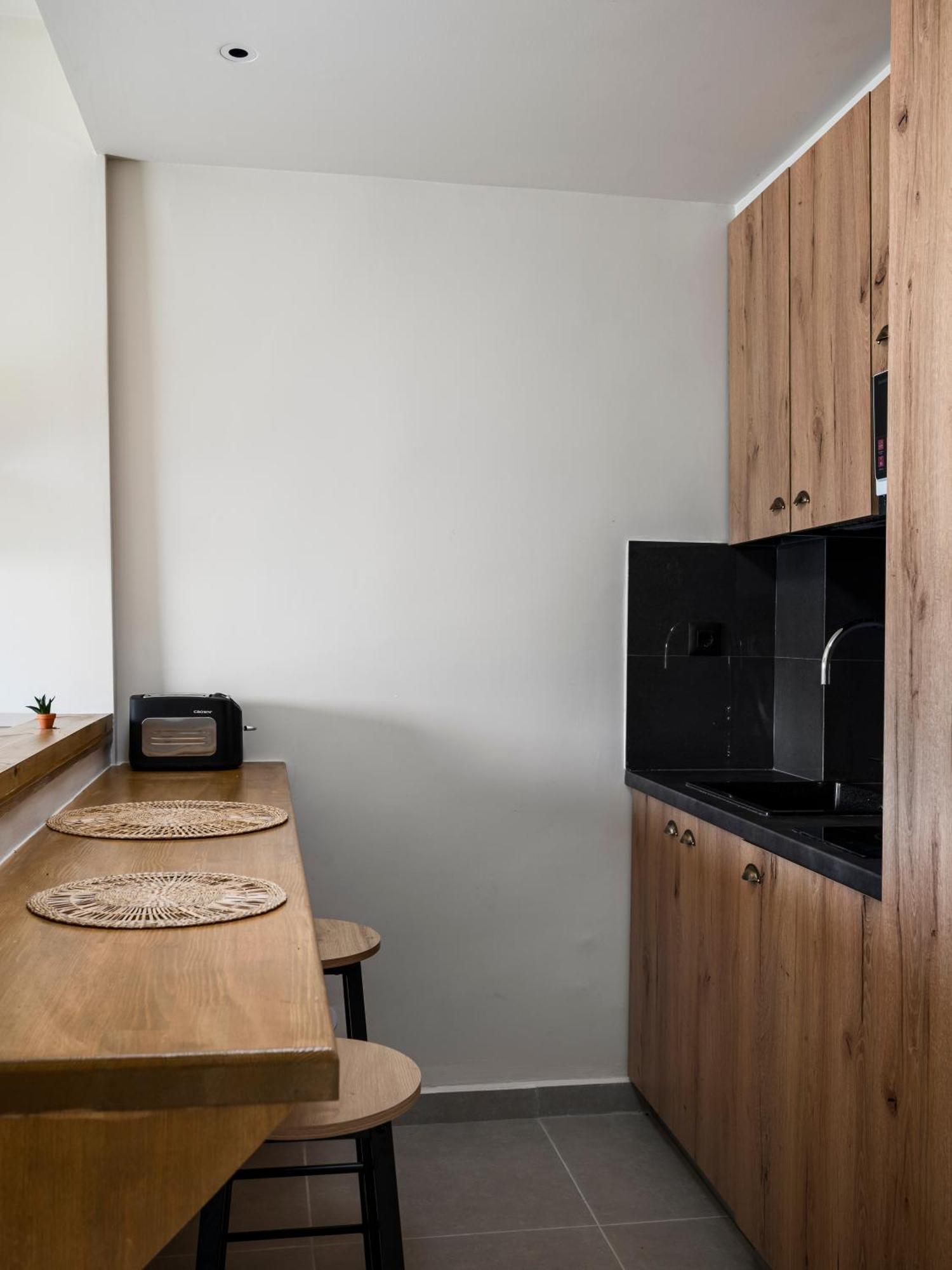 Loadstar Rooms & Suites Kontokali Eksteriør billede